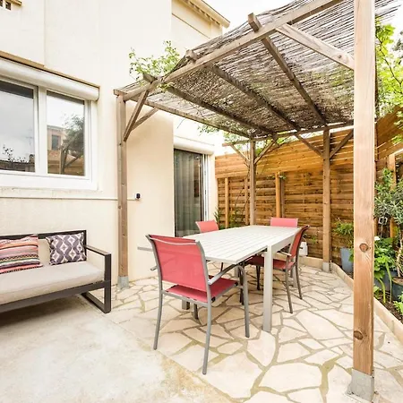 Maison,